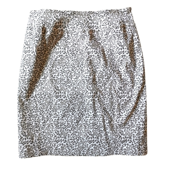 SC Montreal Dresses & Skirts - Pencil skirt white taupe grey leopard print